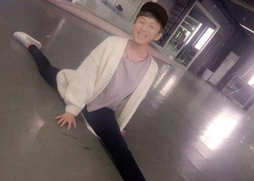 爆料网吃瓜精神小妹视频,揭秘幕后真相